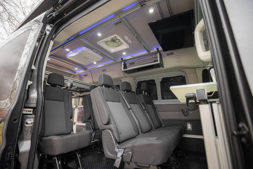 LIV Full Seating
