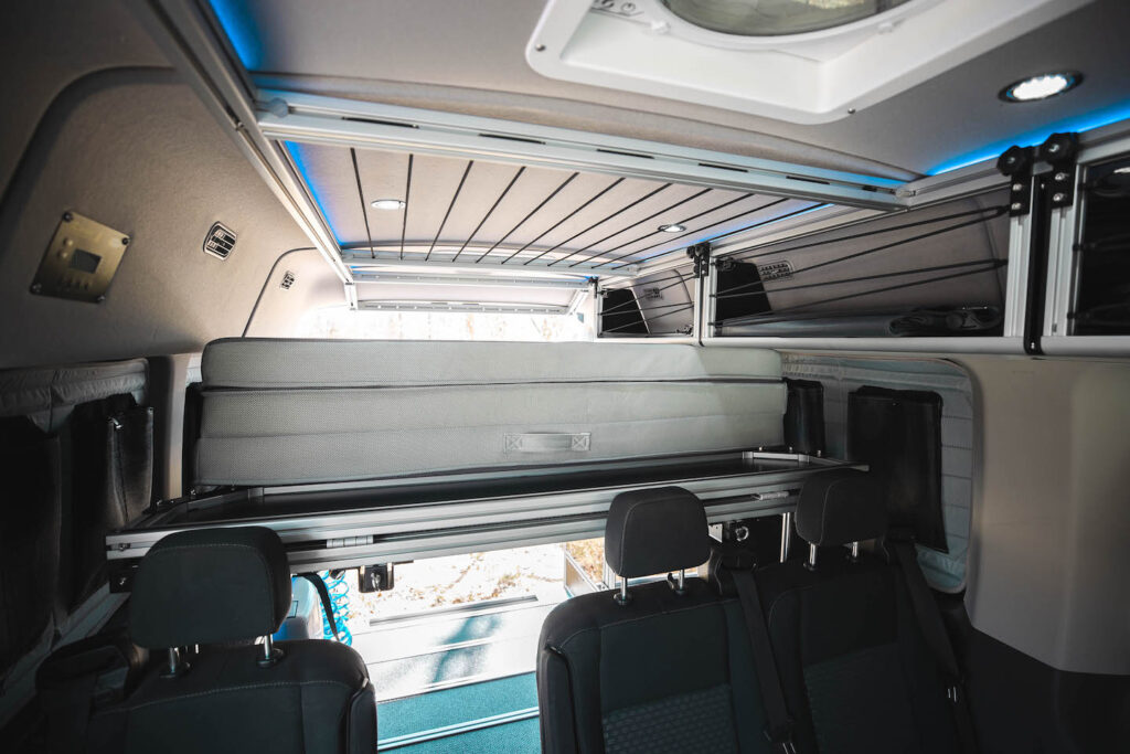 2 person bench seat and jump seat