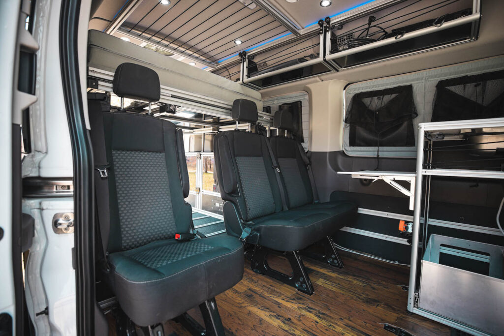 seats with kitchen pod