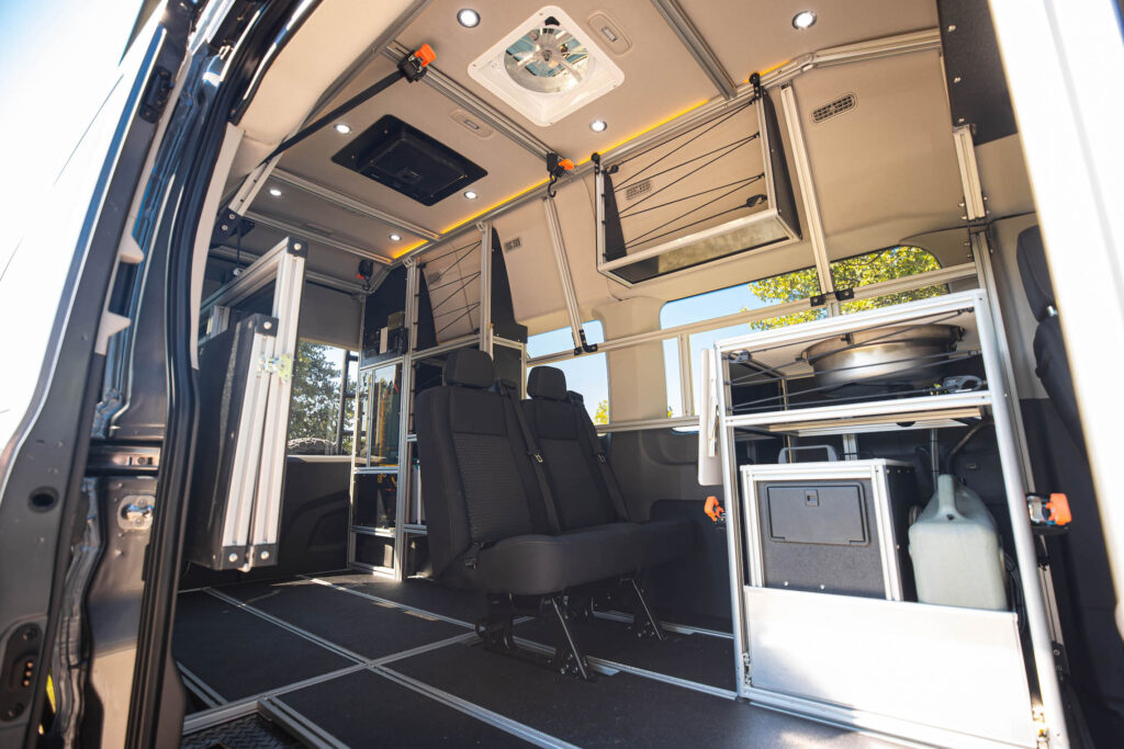 4 person seating DO