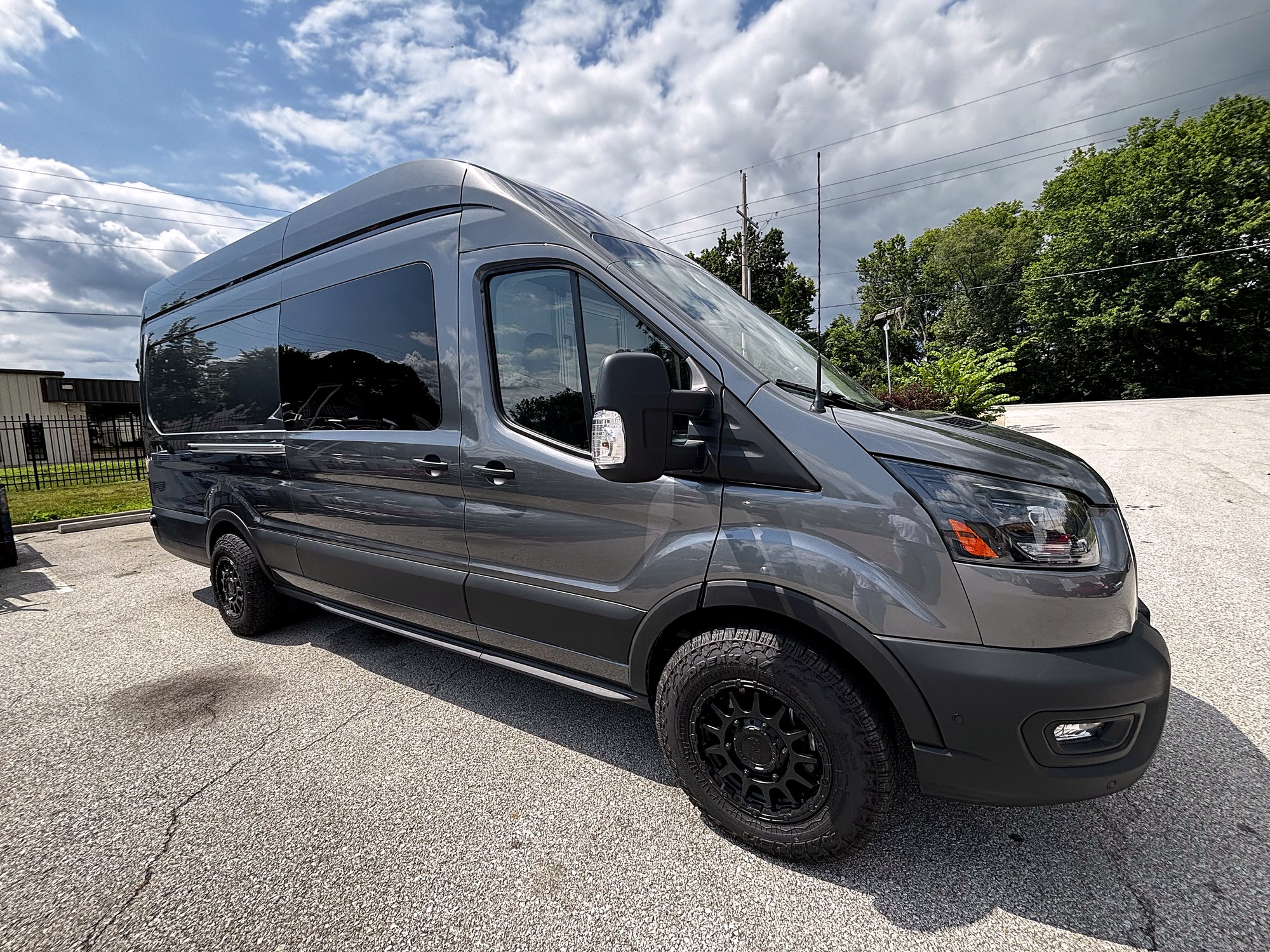 2024 Vandoit Commercial SWAT & Tactical Transit T350 — Stock #24F012