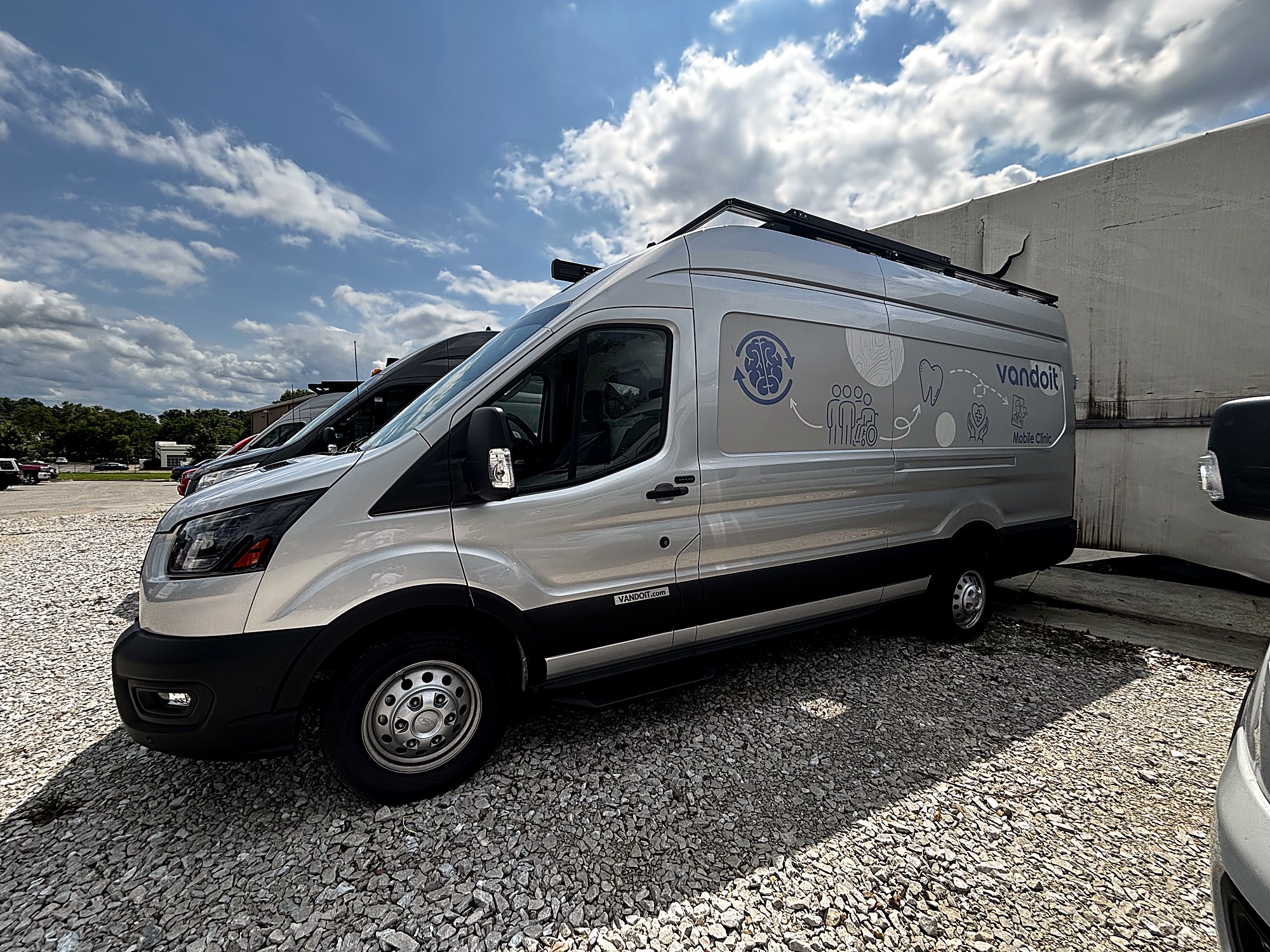 2024 Vandoit Commercial MAT Mobile Clinic Transit T350 — Stock #24F015