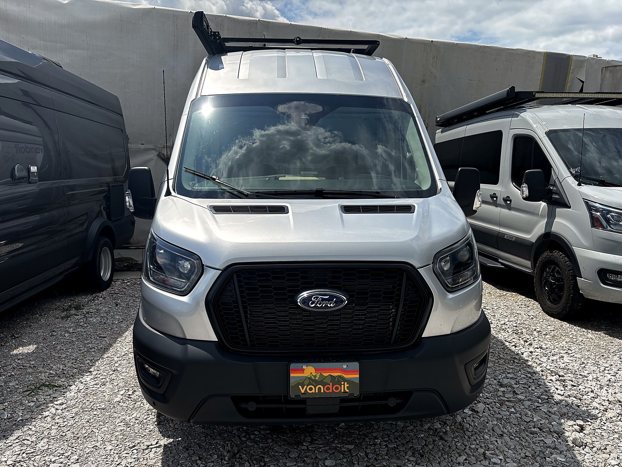 2024 Vandoit Commercial MAT Mobile Clinic Transit T350 — Stock #24F015